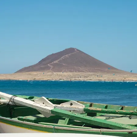 Apartmán Alquilaencanarias-medano Atalaya, Terrace & Pool