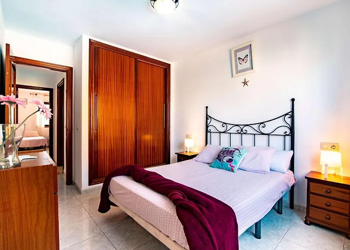 Alquilaencanarias-medano Atalaya, Terrace & Pool * El Médano