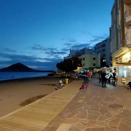 公寓 Alquilaencanarias-medano Atalaya, Terrace & Pool 厄尔梅达诺